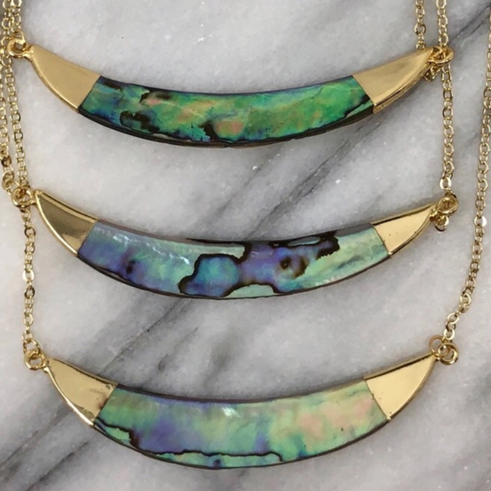 🆕Abalone/14K Crescent Pendant - Picture 1 of 7